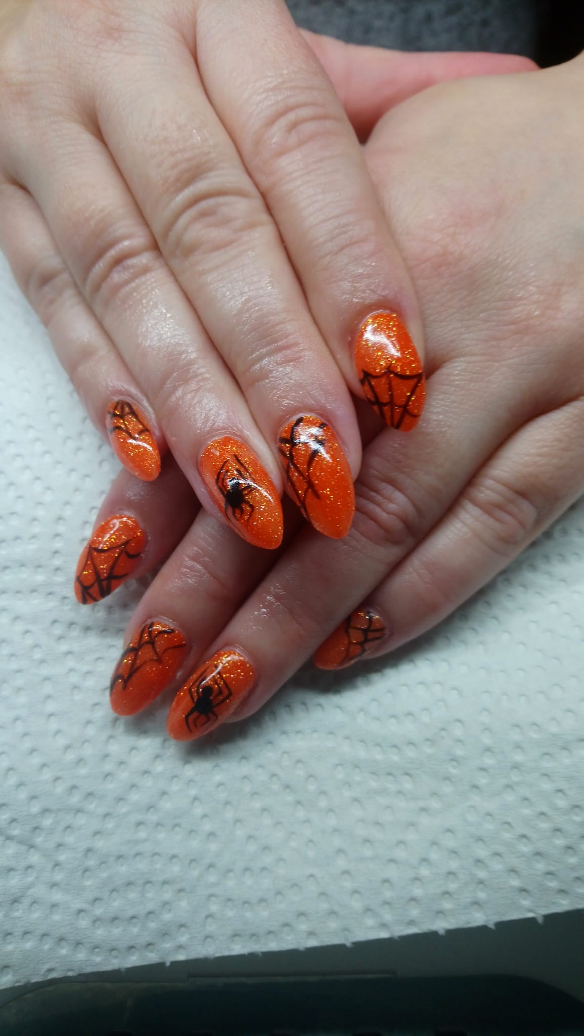 Nageldesign für besondere Anlässe – Nagelstudio Beata Detmold